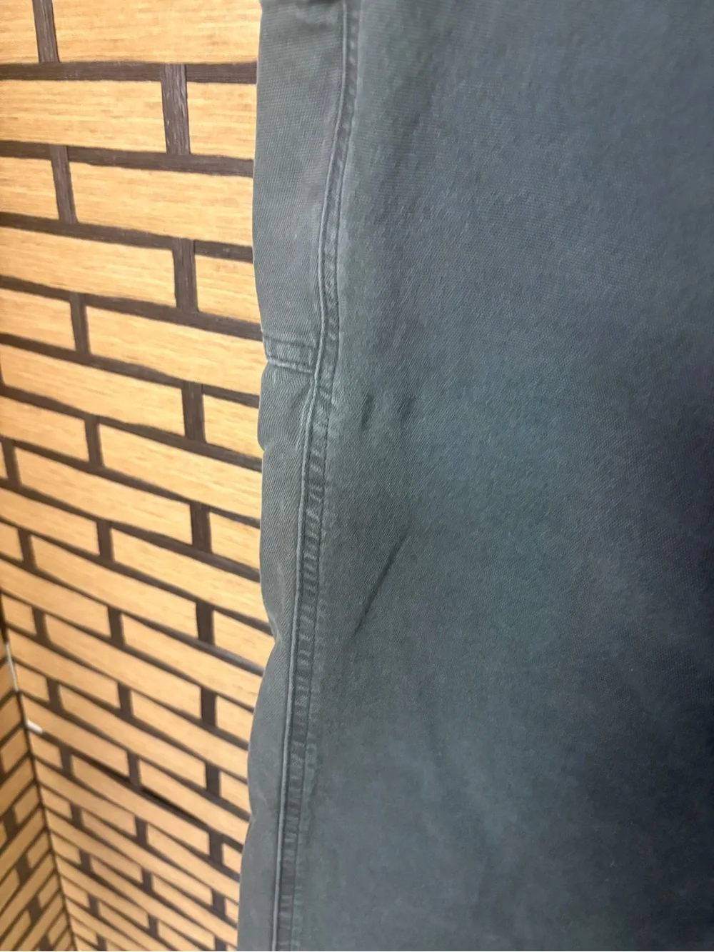 Abercrombie & fitch athletic loose fit green pants size 33